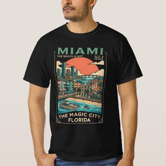 Miami, Florida, the enchanting city - a beach  T Shirt (Framsida)