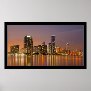 Miami Skyline vid Dusk Panorama Poster
