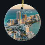 Miami South Beach Florida Ocean View Julgransprydnad Keramik<br><div class="desc">Miami South Beach ornament.</div>