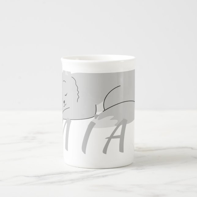 MIAV | EN MILD DESIGN BENPORSLIN MUGG (Framsidan)