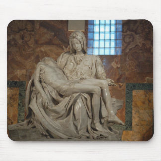 Michelangelos Pieta i… Musmatta