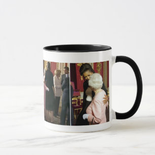 MICHELLE OBAMA MED DROTTNINGEN ELIZABETH II MUGG