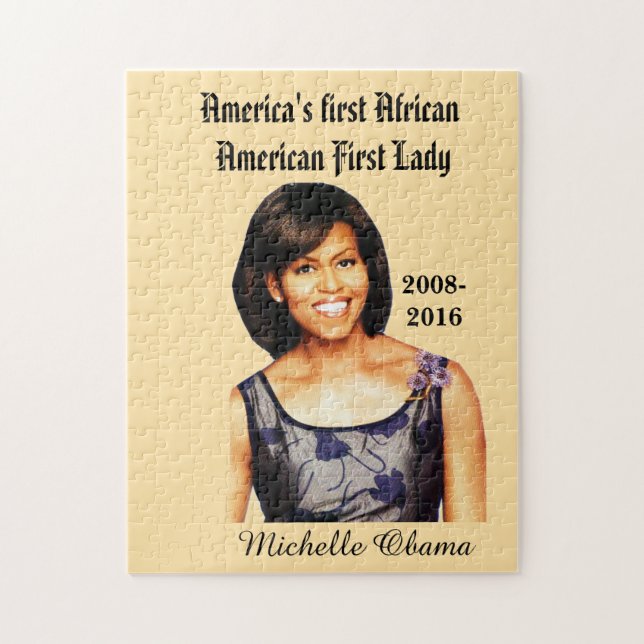 MICHELLE OBAMA SMILING PUSSEL (Vertikal)