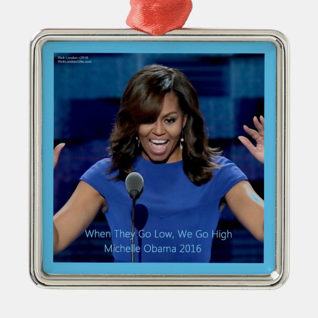 Michelle Obama "We Go High" Samlarobjekt Julgransprydnad Metall (Framsidan)