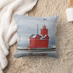 Michigan Big Red Lighthouse med Winter Svanar Kudde