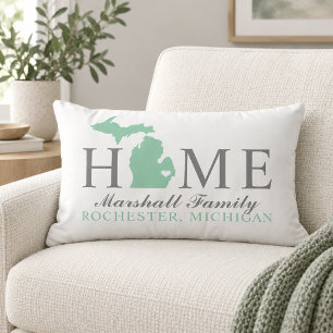 Michigan Home Mint State Grå Familj Monogram Lumbarkudde