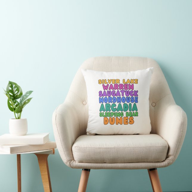 Michigan Sand Dunes Rainbow Text Throw Pillow Kudde (Stol)