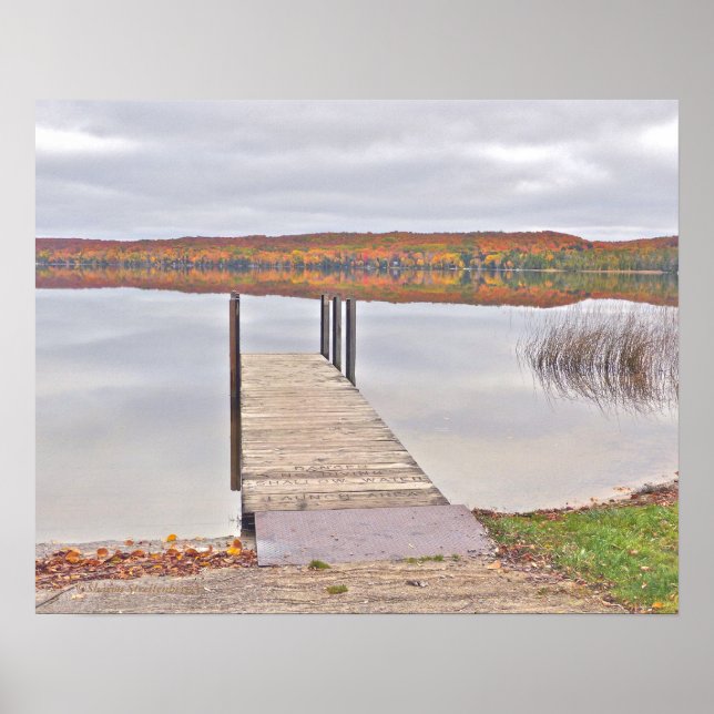 "MICHIGAN SJÖ KRUNDE AV HÖST FÄRGER; HIMMEL REFL POSTER (Framsidan)