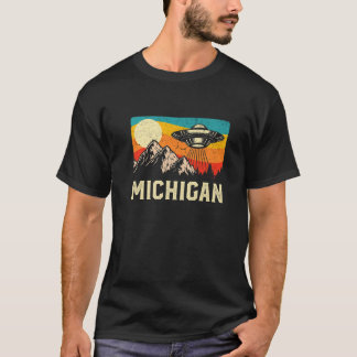 Michigan UFO Alien Spaceshöftbergen Retro Hikin T Shirt