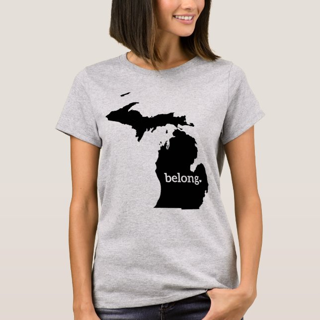 Michiganstaten Karta Belong T Shirt (Framsida)