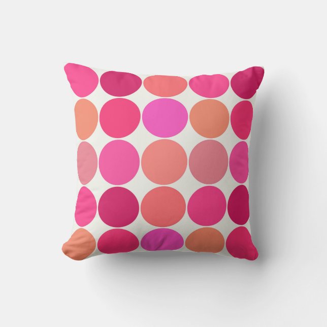 Mid-Century Giant Dots, Fuchsia Rosa and Coral Kudde (Framsida)