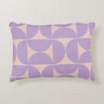 Mid Century Modern Mönster Lavender Prydnadskudde<br><div class="desc">Retro Mid Century Modern Mönster - Geometriska former för Abstrakt - Minimalistiskt Mönster i lavender/lila/lilac och beige.</div>