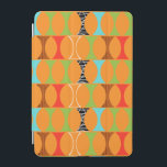 Mid Century Modern Orange Mönster iPad Mini Cover iPad Mini Skydd<br><div class="desc">Knacka, knacka. Vem är där? Mid Century Modern Orange Mönster iPad Mini Cover! Du behöver inte en slagit linje. Det här modet mönster har en sjudande bakgrund i orangen och rader med en adoröst kitschistisk form i grönt, rött, turkos, svart och vitt och trälåda. Formen har förmodligen en namn, men...</div>