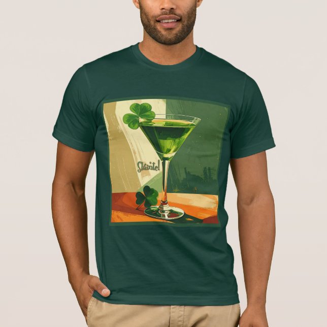 Mid Century Modern Shamrock Martini Sláinte!  T Shirt (Framsida)