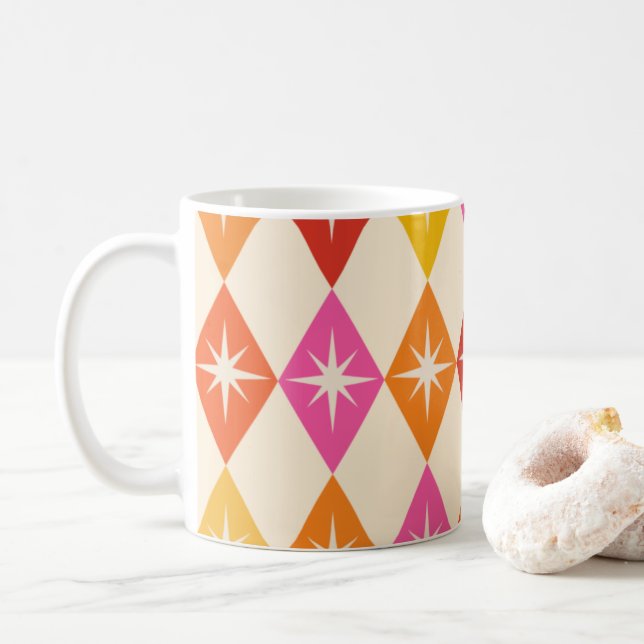 Mid Century Modern Stjärnknallar på Retro Rutor Kaffemugg (Med munk)