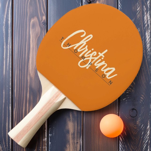 Mid-Century Modern Varm Citrus Målad Namn Pingisracket (Skapare uppladdad)