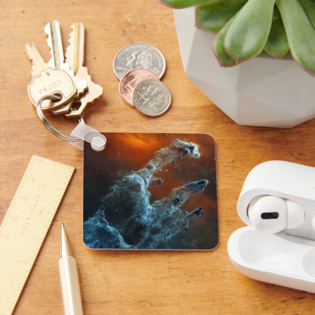 Mid-infraröde skapandets pelare. nyckelring (Skrivbord)