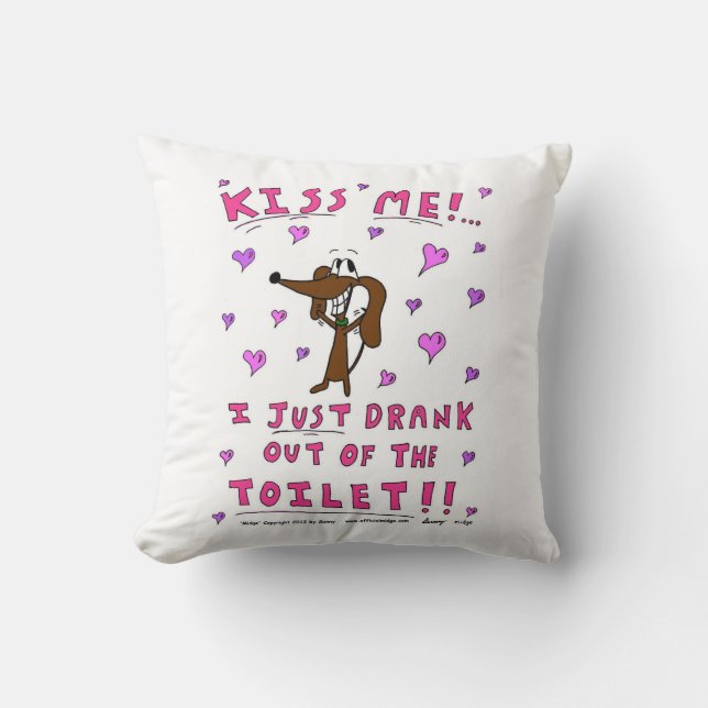 Midge "KISS ME" Pillow - Black Kudde (Framsida)
