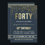 Midnatt | Guld Confetti 40:e födelsedagen Party Inbjudningar<br><div class="desc">Midnatt | Guld Konfetti 40:e födelsedagspartiets inbjudningar. Denna formella,  elegant,  trendig,  moderna 40 födelsedagsfest inbjudan är lämplig för manar för kvinnor. Det omfattar guldrent linjer,  snyggt,  det övre fodral-gotiska manuset och sofistikerad faux-guld-folie på midnattsblå bakgrund med duschar av mousserande,  skakande guld konetti och party-strömmare.</div>
