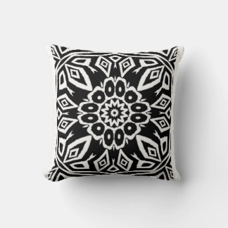 Midnatt Mandala Kudde