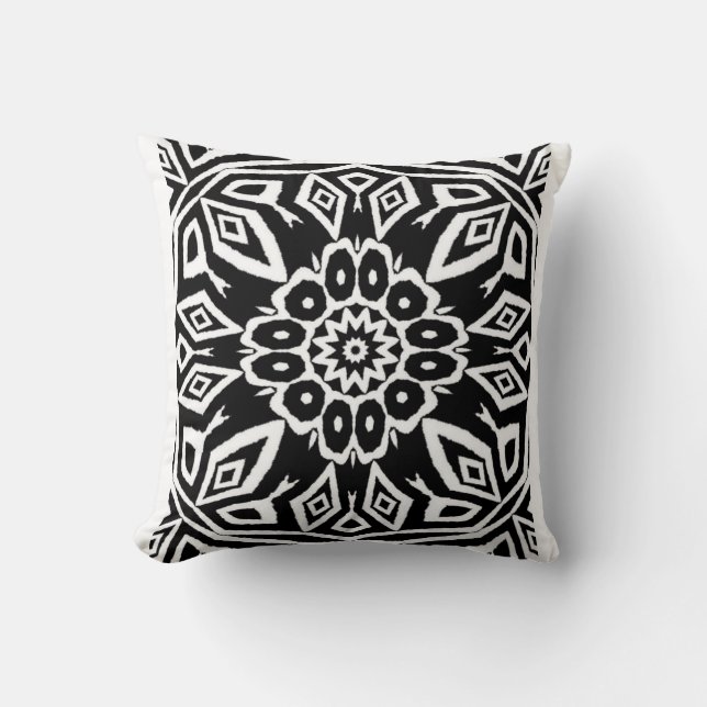 Midnatt Mandala Kudde (Framsida)