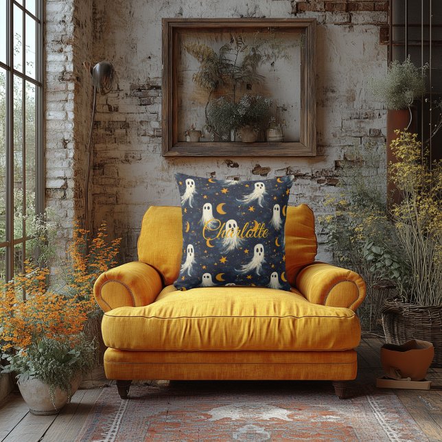 Midnatt Spöken Halloween med kelestial Motifs Kudde (Skapare uppladdad)