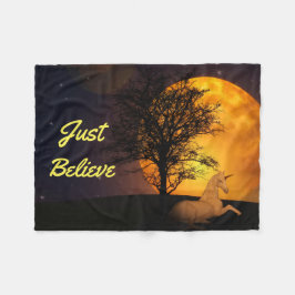 Midnatt Unicorn Fleecefilt