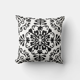 Midnight Blommigt Elegance Pillow Kudde