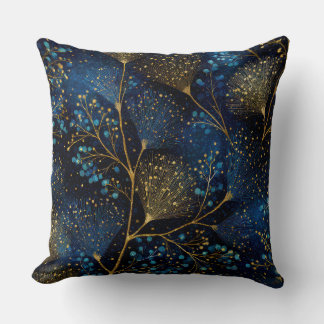 Midnight Gold Botanical Throw Pillow Kudde