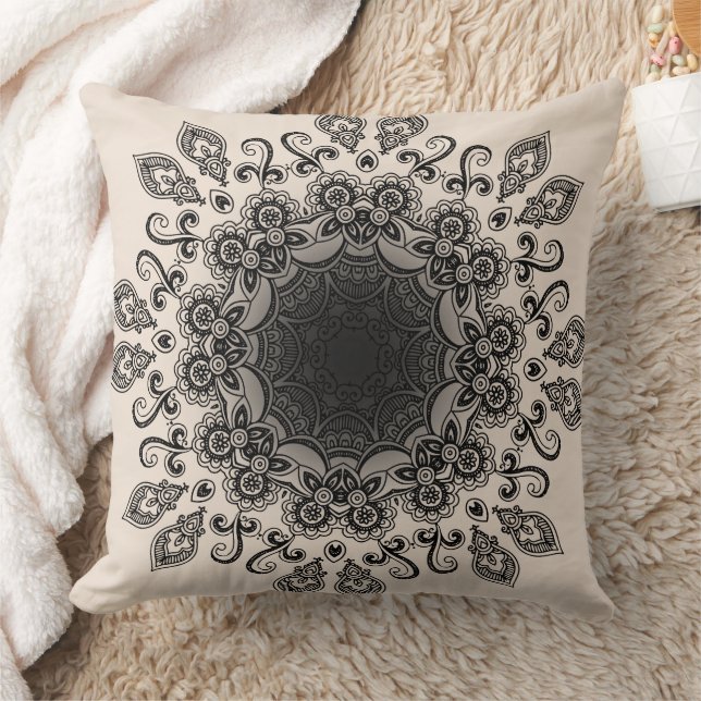 Midnight Mandala Elegance Kudde (Filt)