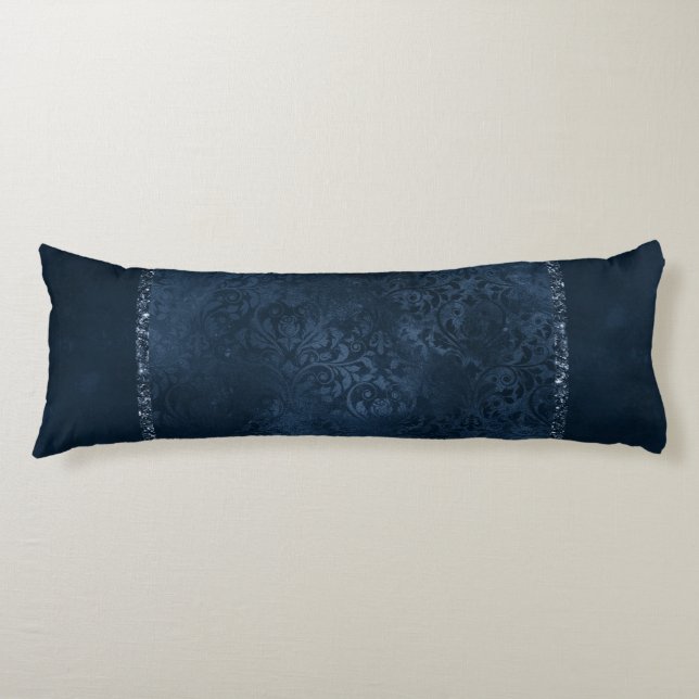 Midnight Navy Romantik | Blue Satiny Grunge Damask Kroppskudde (Framsidan)