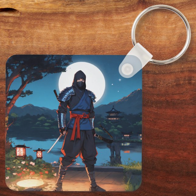 Midnight Shinobi: Månljus Ninja Siluett Premi Nyckelring (Baksida)