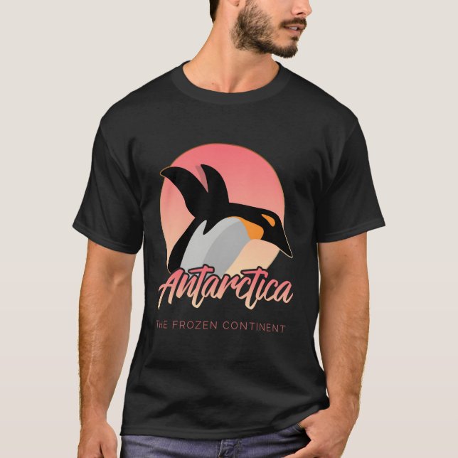 Midnight Sol Penguin Antarctica T Shirt (Framsida)