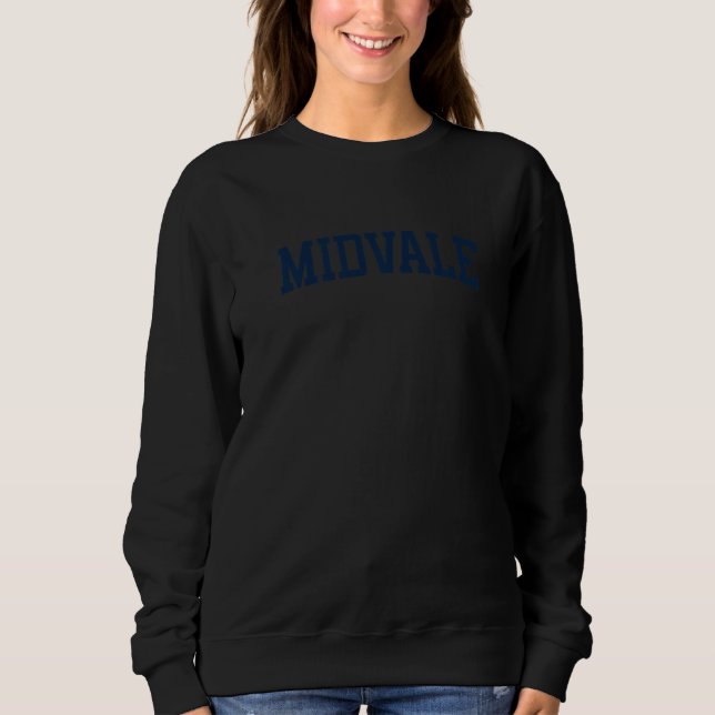 Midvale Utah Collegiate Style Varsity Block Letter T Shirt (Framsida)