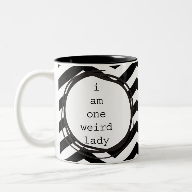 Mig förmiddag en kuslig dam Två-Tonad mugg (Vänster)