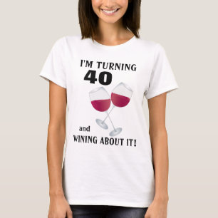 Mig förmiddag roterande 40 och wining om den t-shirt