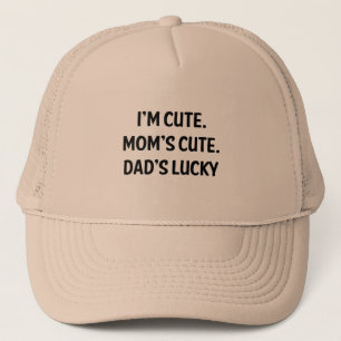 Mig gullig förmiddag. Gullig mamma. Lucky. pappa Truckerkeps