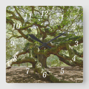 Mighty Angel Oak Wall Clock Fyrkantig Klocka