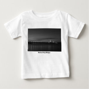 Mighty Mac vid Night Pano Grayscale T Shirt