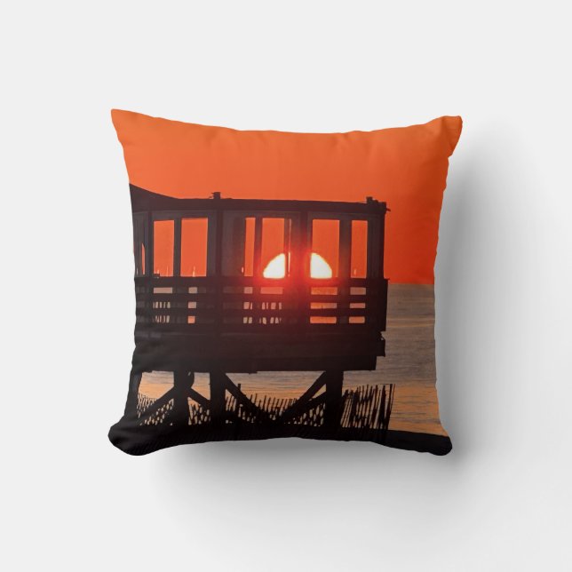 Mike Dalton Throw Pillow Kudde (Framsida)