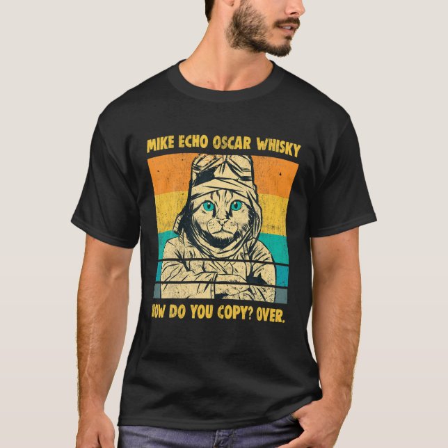 Mike Echo Oscar Whisky Flies Cat Pilot MEOW Cat O T Shirt (Framsida)