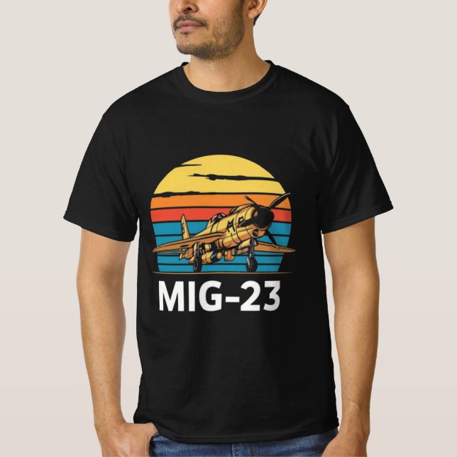 Mikoyan-Gurevich MiG-23 T Shirt (Framsida)