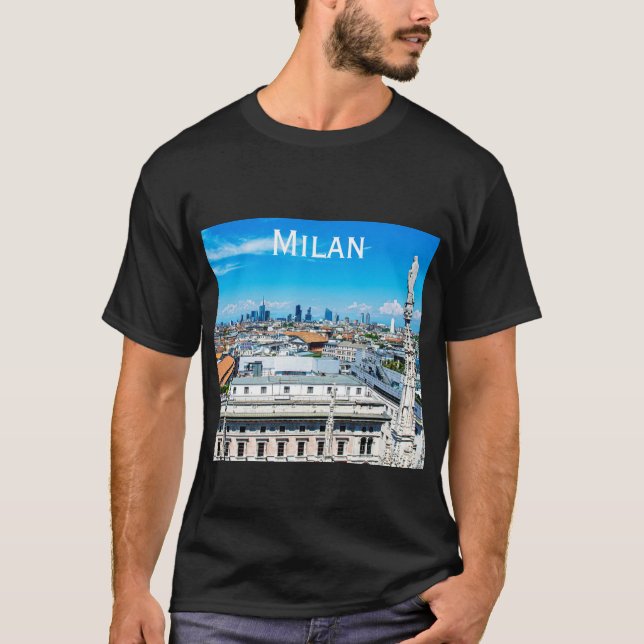 Milan Skyline i Italien T Shirt (Framsida)