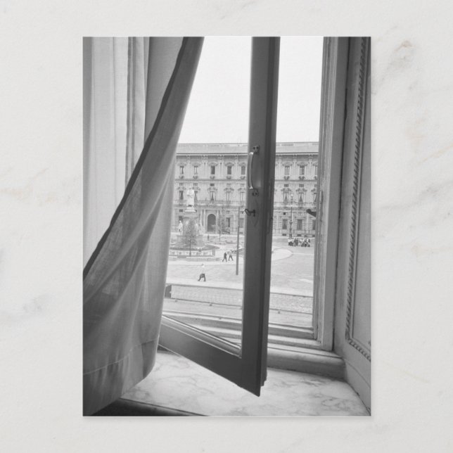 Milano Italien, View from La Scala Opera Window Vykort (Framsida)