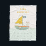 Milestone från Kids Pirat, segelbåt Monogram Baby Fleecefilt<br><div class="desc">Om du vill ha fler anpassningar eller andra matchande artiklar kan du kontakta mig på yellowfebstudio@gmail.com</div>