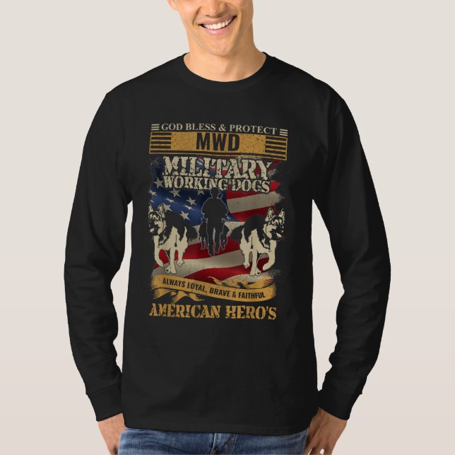 Militär arbetande Hund - American Heros Patriotic T Shirt (Framsida)