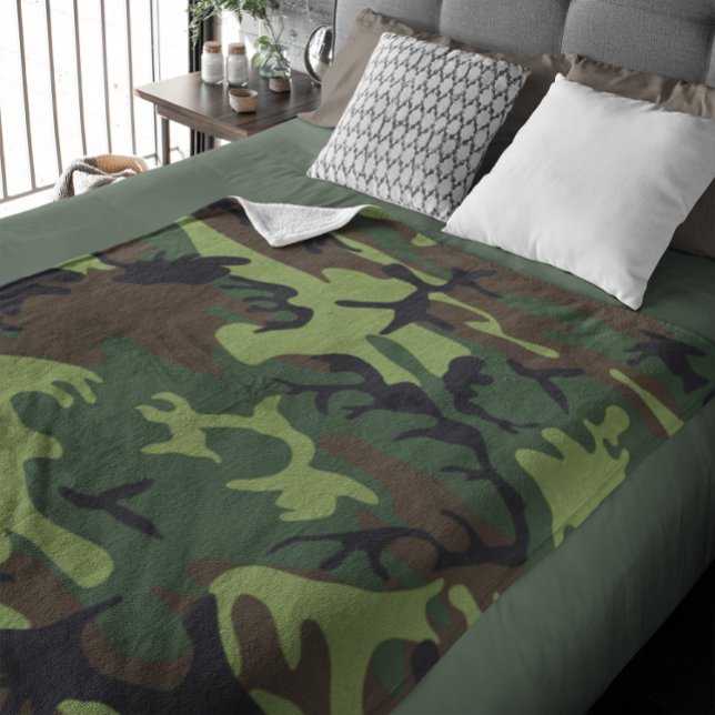 Militär Grönt Camouflage Mönster Fleece Blanket (Military Green Camouflage Pattern Fleece Blanket)
