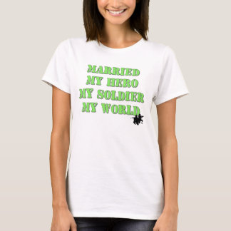Militär hjälte tee shirt