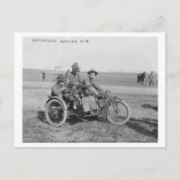 Militär motorcykel med Sidecar och Maskin Gun