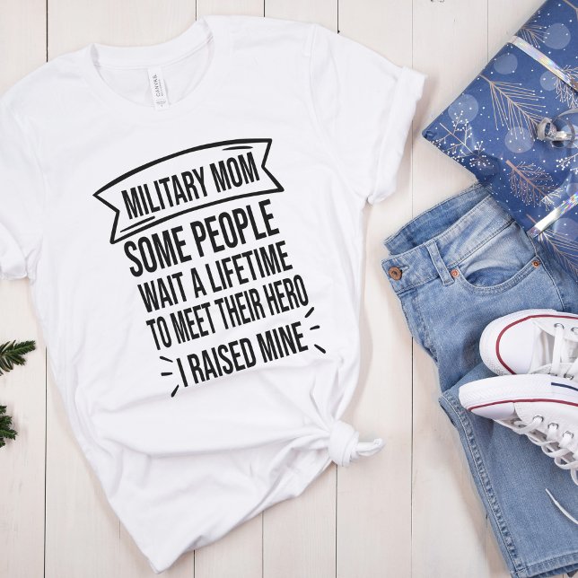 Militära Mamma T Shirt (Skapare uppladdad)